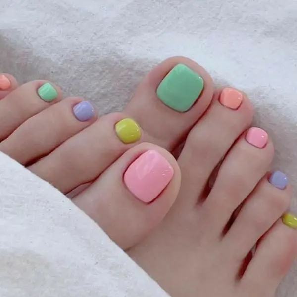 Pastel Dream toe nail designs