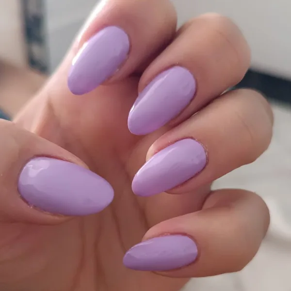 Soft Bling Nails Design