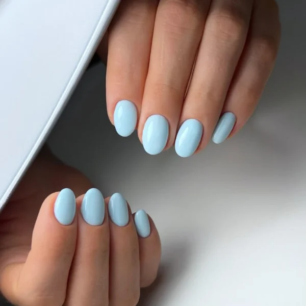 Frosted Halo Nails Design