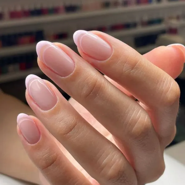 Elegant Edge Nails Design